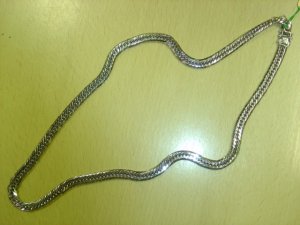 プラチナ製ネックレス